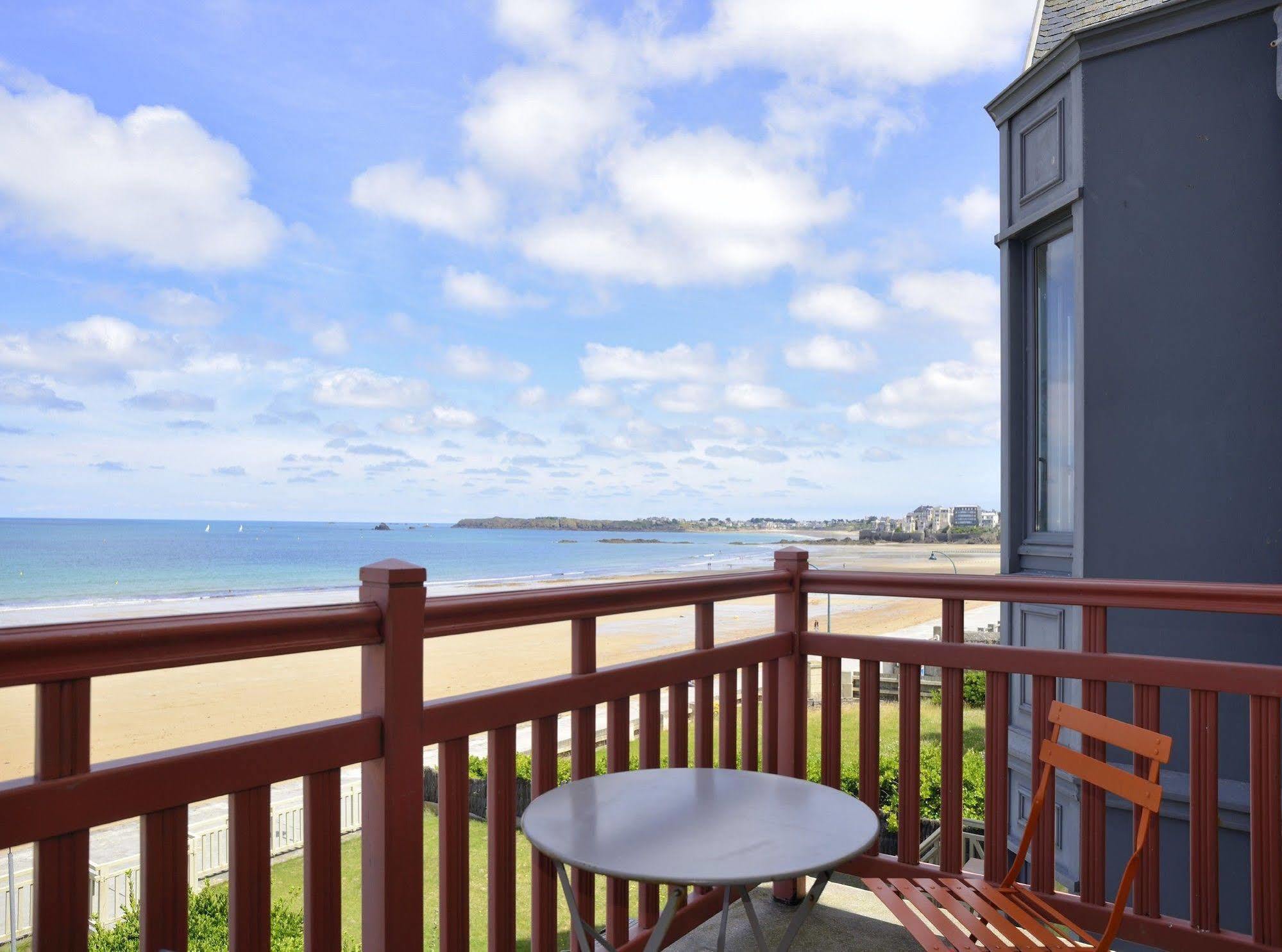 Les Charmettes Hotel Saint-Malo Exterior foto